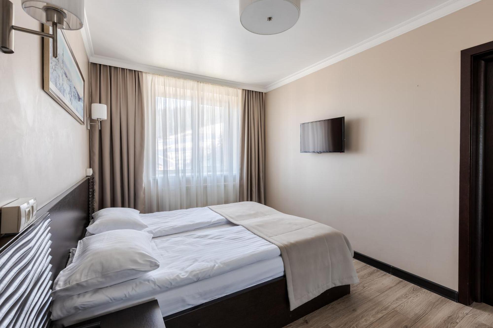 Aparthotel Marmaros &